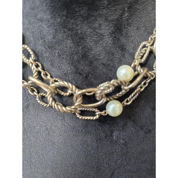 Women's Chunky Rope Chain Necklace With Faux Pearls And Toggle Ring Lock - Picture 2 of 6